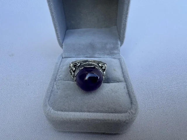 Inel din argint și ametist cabochon – fotografia 5 din 6