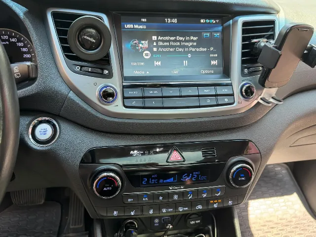 Hyundai Tucson 1.6 T-GDI TLE 4WD  7DCT Luxury / Premium 1.6 benzină 177 CP Euro 6 | Automat – fotografia 4 din 8