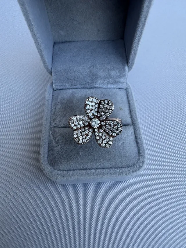 Inel argint și cubic zirconia – Iași, Iași