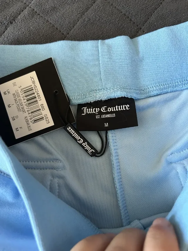 Pantaloni scurți din velur Juicy couture – Medias, Sibiu