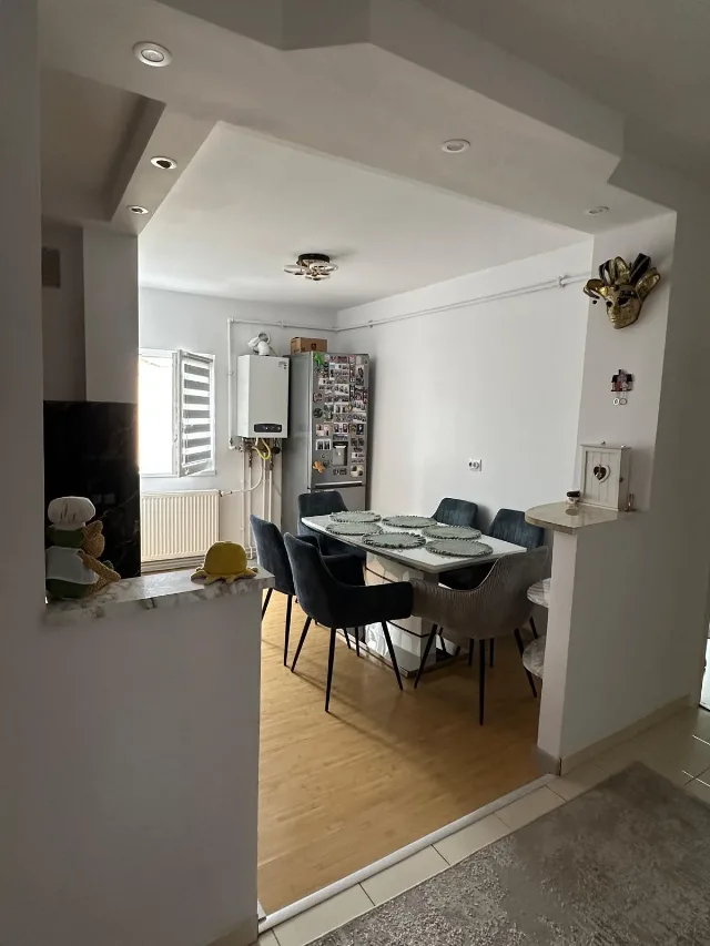 Apartament de vanzare – fotografia 5 din 7