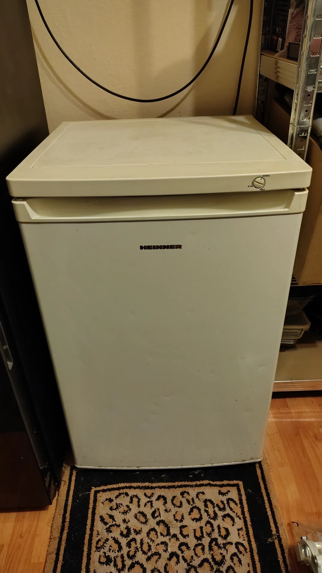 Congelator Heinner HFF-85HA+, 85 l, 4 sertare, Clasa A+, Control mecanic, H 85 cm, Alb – Sector 6, București