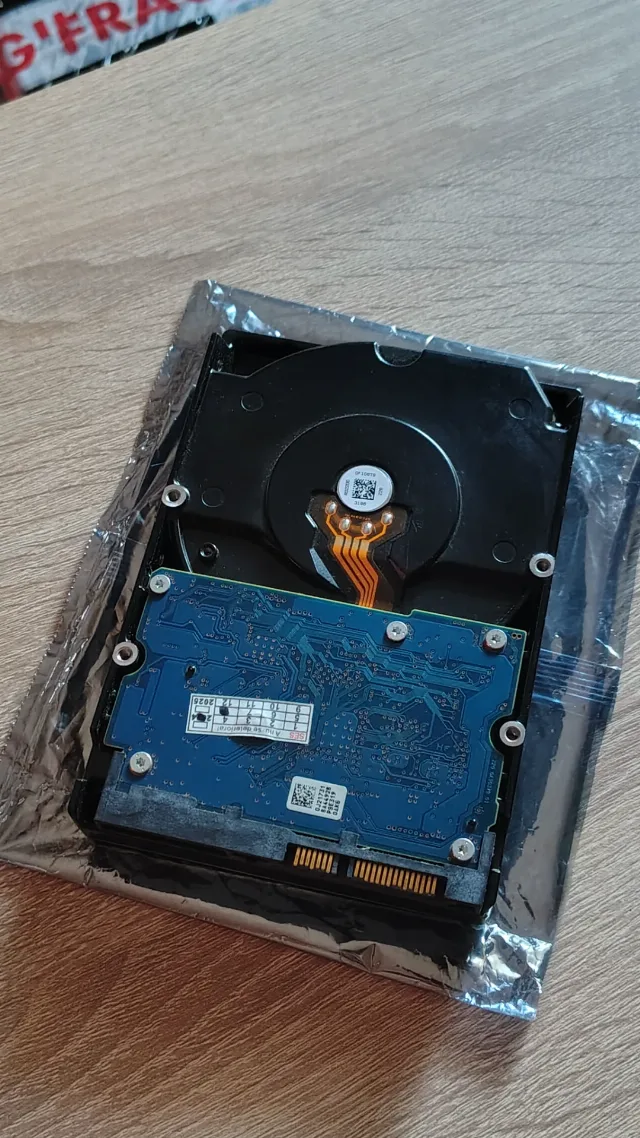 Hard Disk Seagate HGST, 2TB SATA3 6GB/S, 3.5 inch, 7.200rpm, 64MB – fotografia 2 din 6