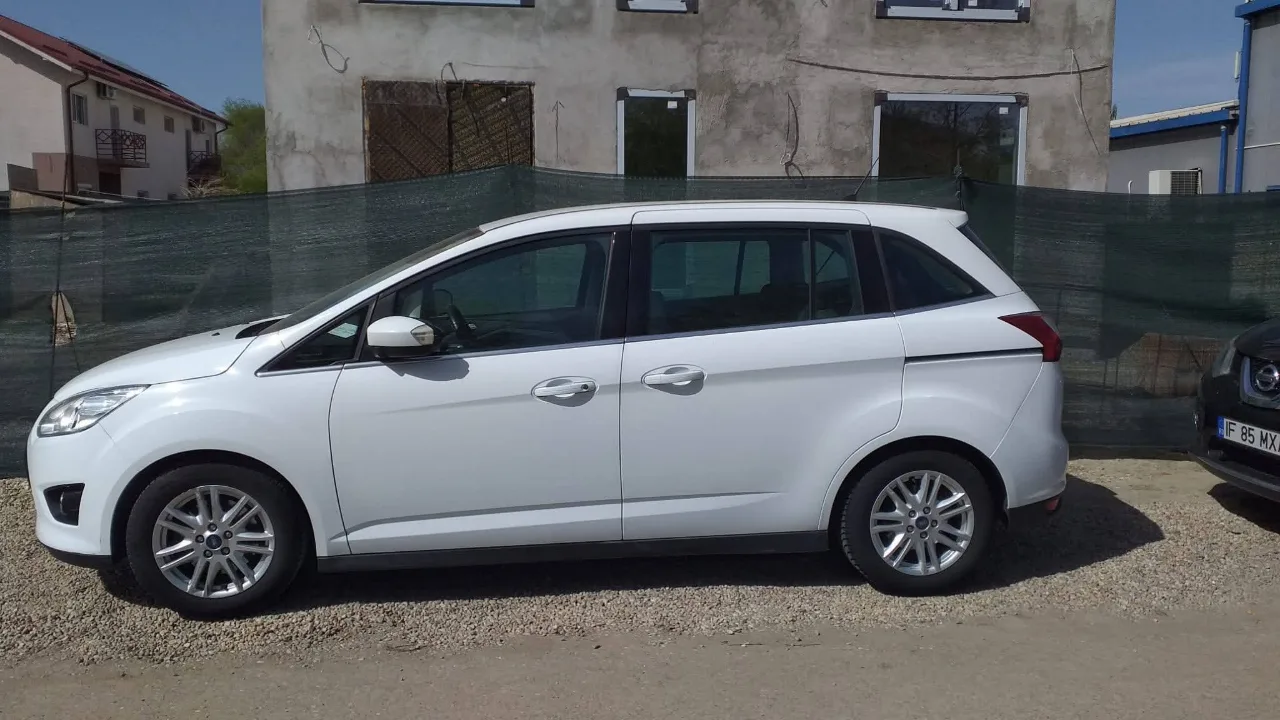 Ford Grand CMax – Tunari, Ilfov