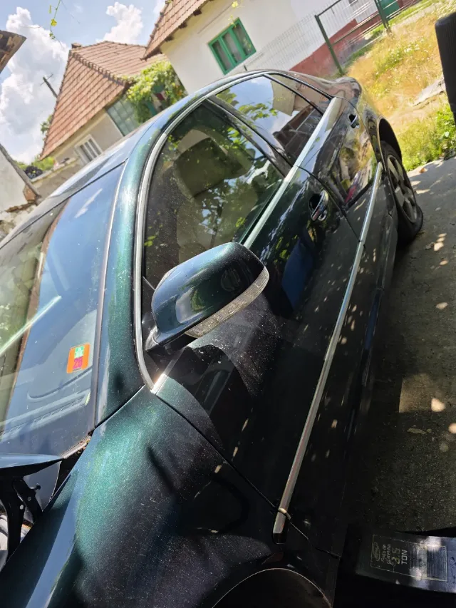 Volkswagen phaeton 3.2v6 – fotografia 2 din 7