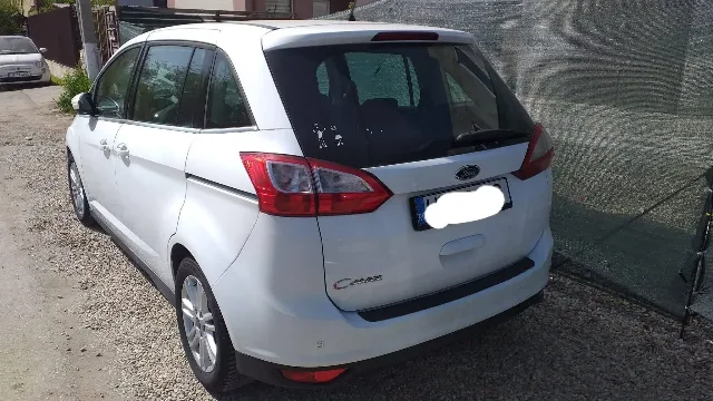 Ford Grand CMax – fotografia 2 din 7