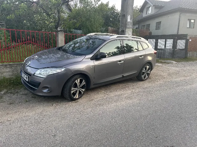 Vând Renault Megane 3,An fabricație 2012 – Patarlagele, Buzău