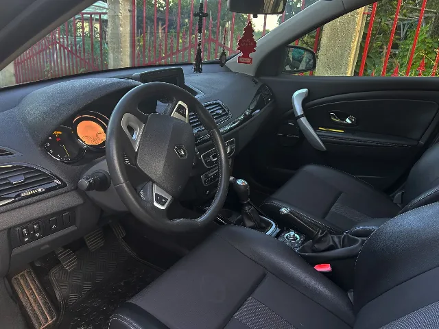 Vând Renault Megane 3,An fabricație 2012 – fotografia 3 din 8