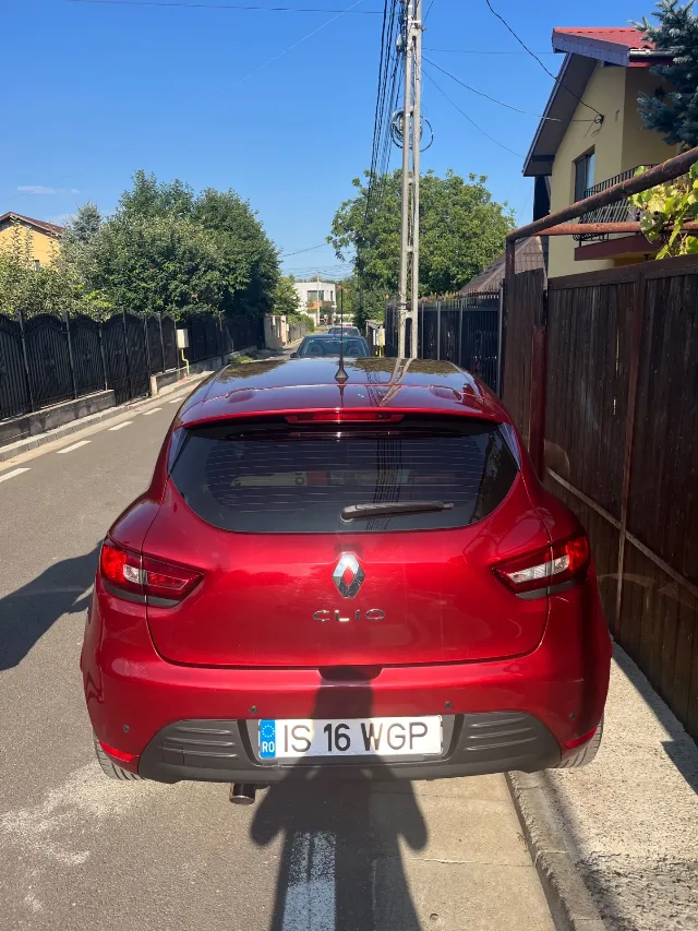Renault Clio 4 2019 – fotografia 3 din 8