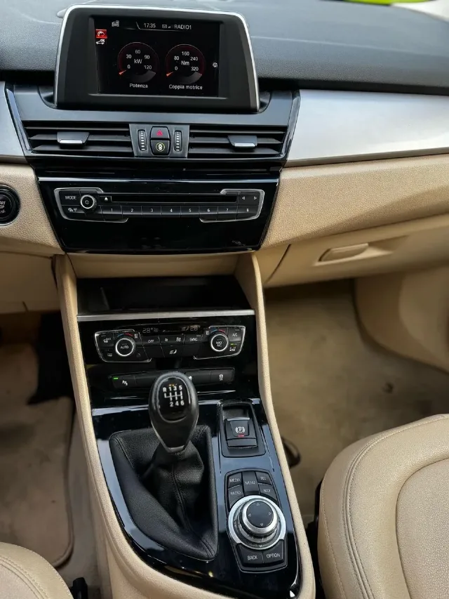 BMW 216D active tourer an 2015,1.5diesel 115cv,190000km – fotografia 5 din 8