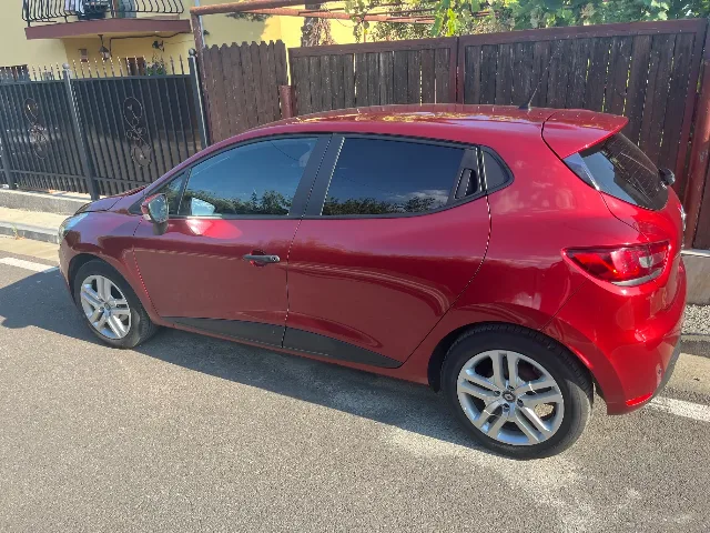 Renault Clio 4 2019 – fotografia 6 din 8