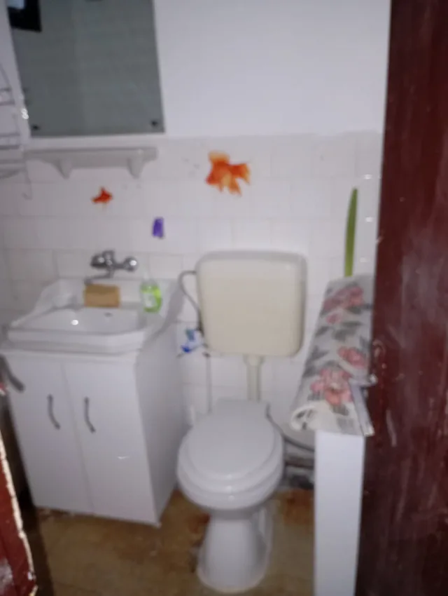 Vând apartment 2 camere decomandate în Tractorul – fotografia 5 din 8