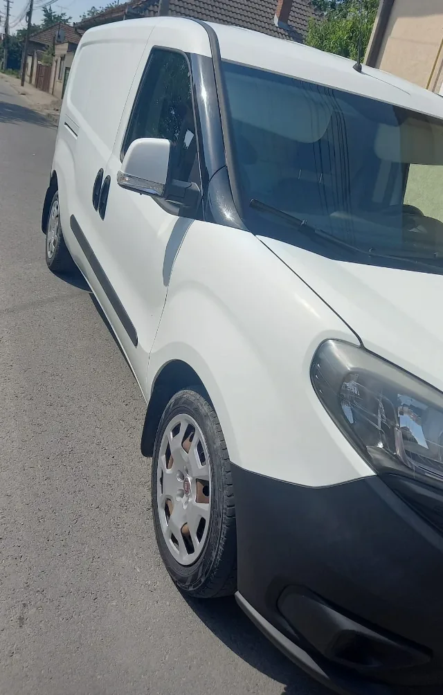 Vand Autoutilitara Fiat Doblo 1.6, model L2 – fotografia 4 din 5