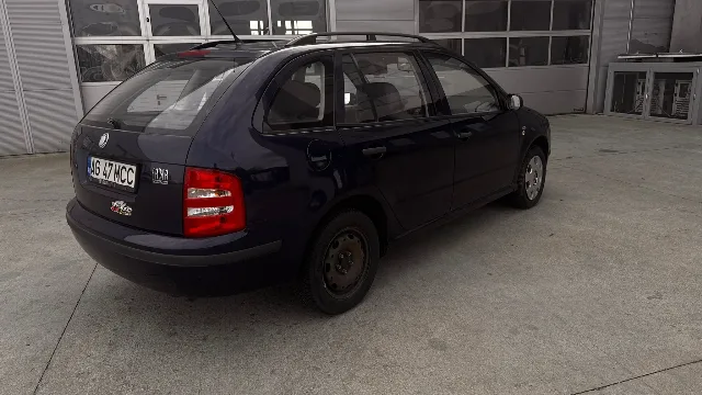 Vând Skoda Fabia – fotografia 4 din 6