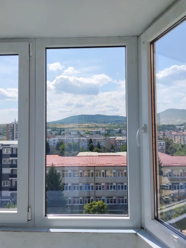 Închiriez apartament în Deva zona Miorița.230 euro. – fotografia 1 din 2