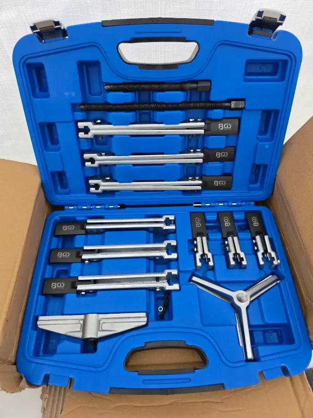 Set prese de rulmenti cu 2 si 3 brate, 12 piese, BGS 7760 – Dobreni, Neamț