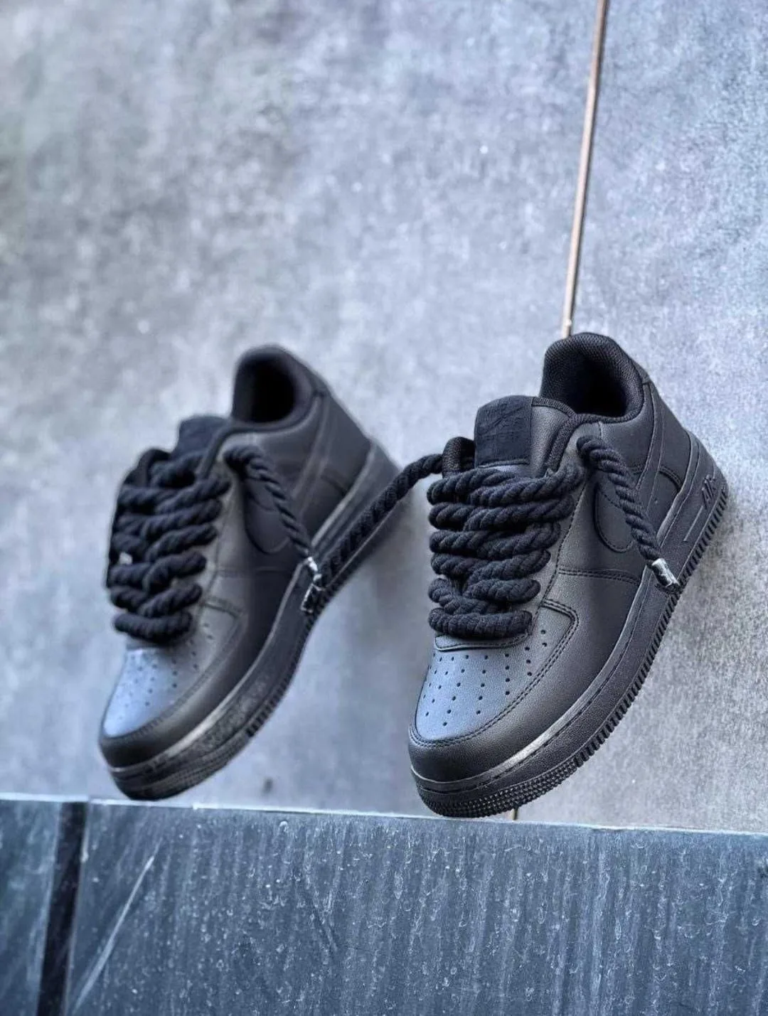 NIKE AIR FORCE 1 LOW BLACK ROPE LACES – Sector 2, București