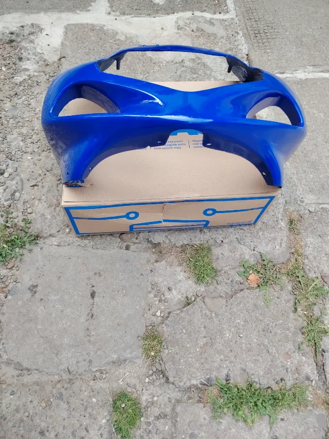 CARENA frontala suzuki gsxr  / K 1 K 2 K 3 – fotografia 3 din 8