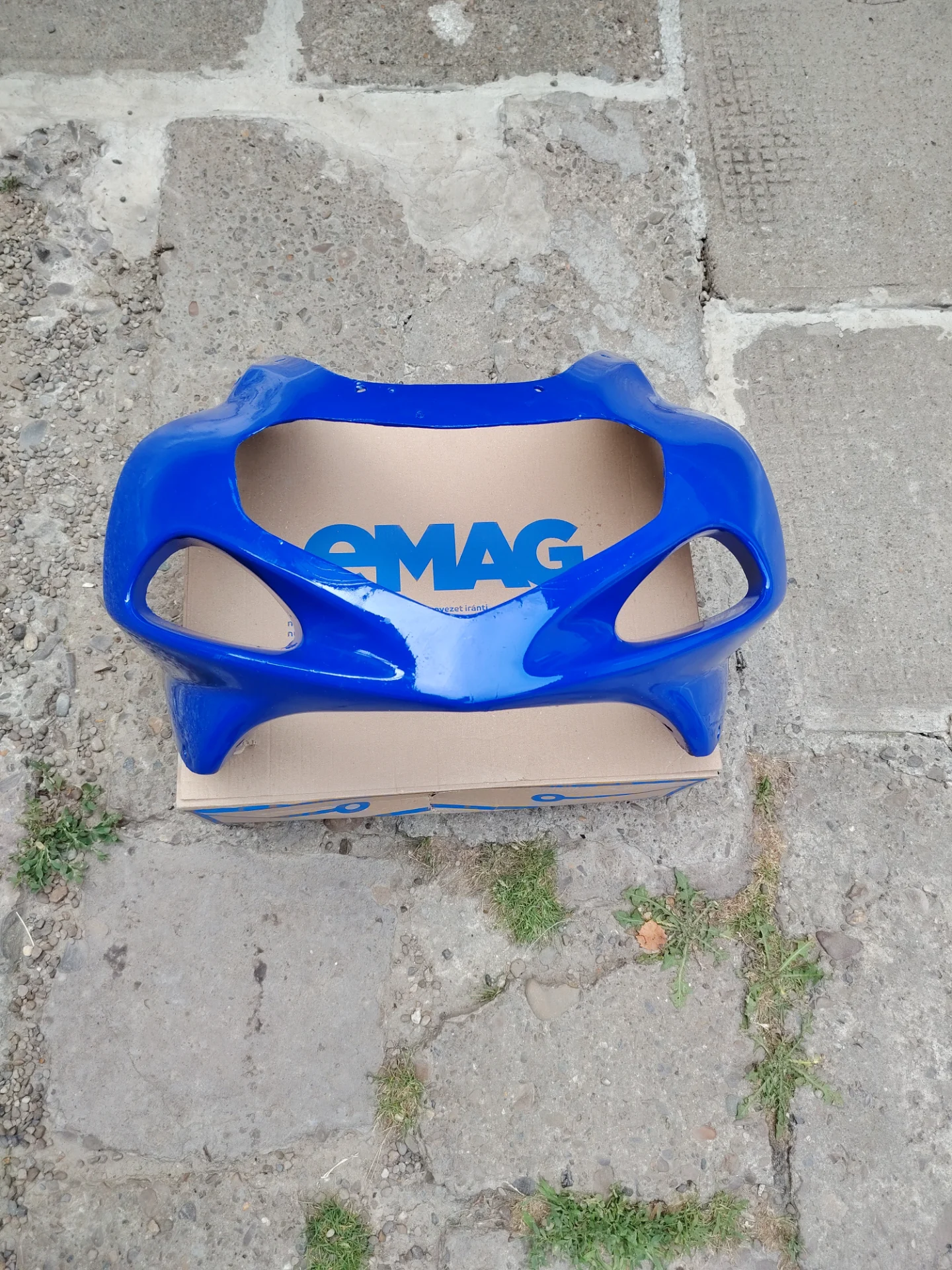 CARENA frontala suzuki gsxr  / K 1 K 2 K 3 – Bacau, Bacău