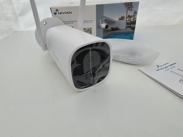 NIVIAN NVS IPC 06 BAT Cameră Wi-Fi de exterior 1080p cu inteligență artificială, cu baterie 10.400 mAh – fotografia 3 din 6
