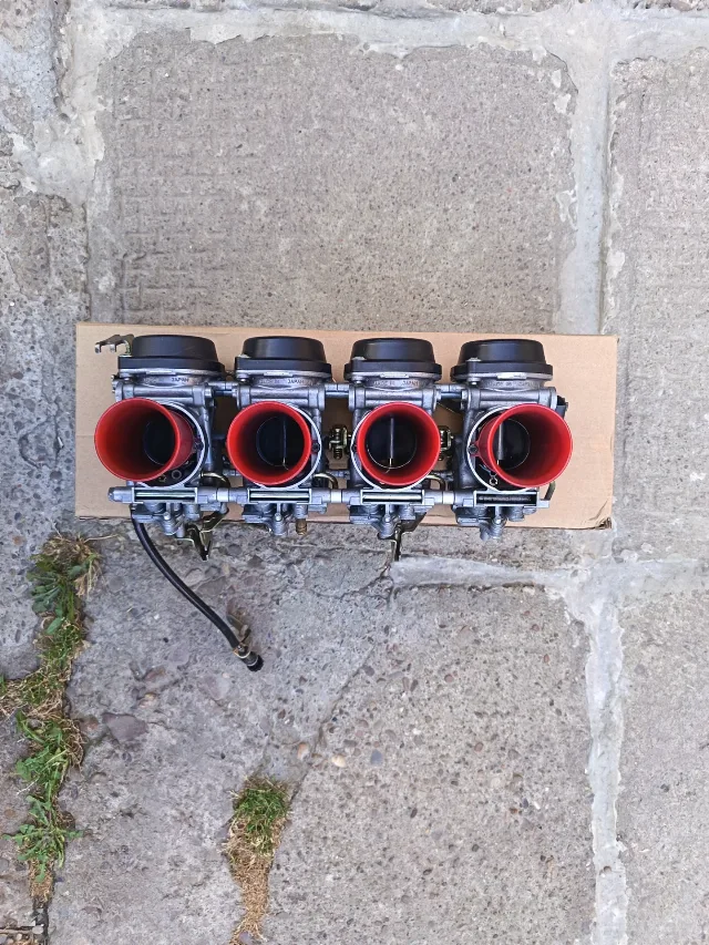 CARBURATOARE suzuki gsxr 600 / SRAD – Bacau, Bacău