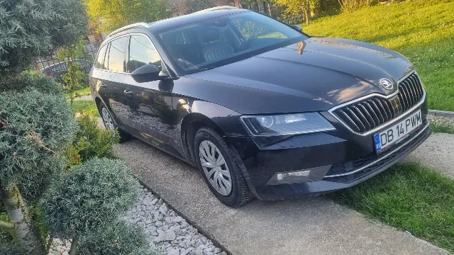 Skoda superb break 1.6 tdi – fotografia 3 din 8