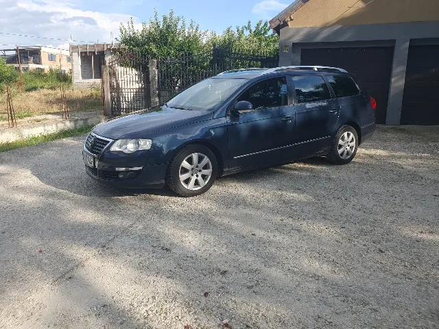 vand passat B6 2008 2.0TDI – fotografia 1 din 8