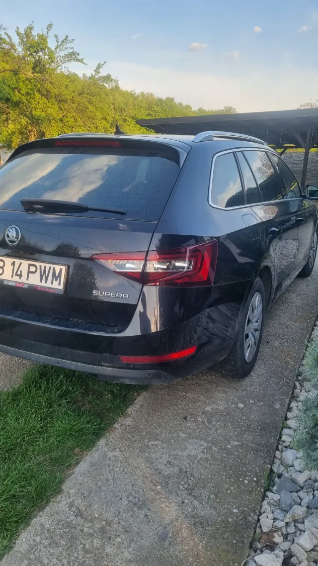 Skoda superb break 1.6 tdi – fotografia 5 din 8