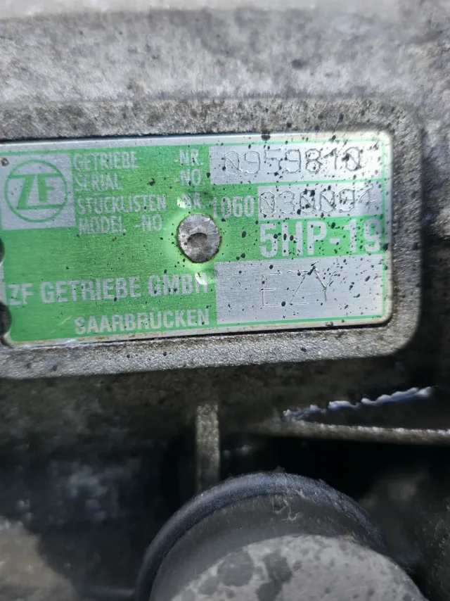 Motor+cutie skoda superb – fotografia 3 din 3