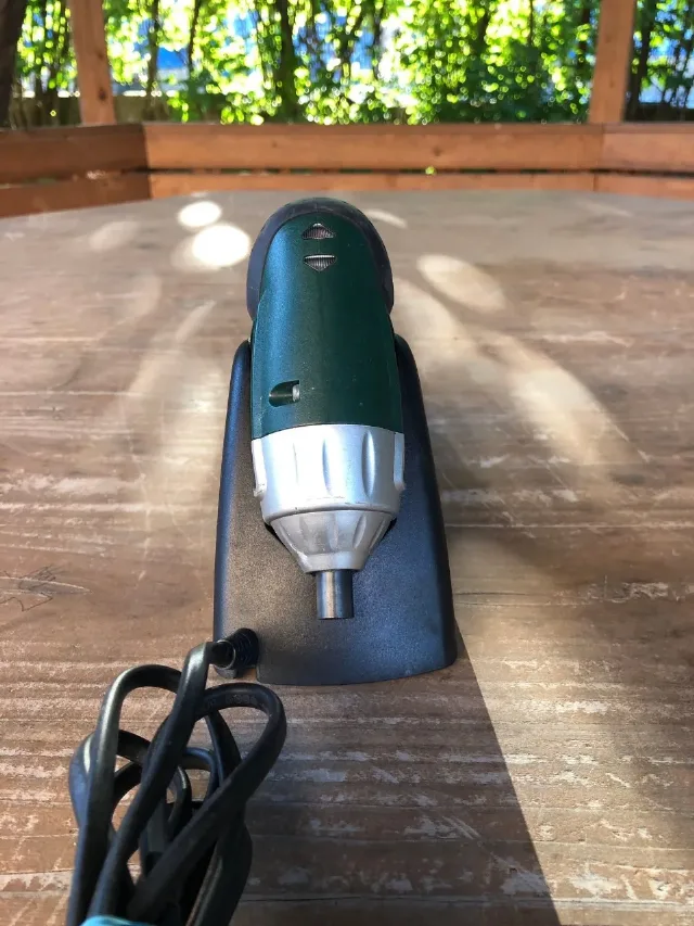 Șurubelniță electrică Bosch – fotografia 4 din 8