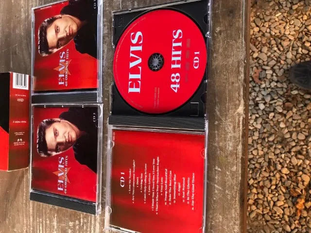 Colectie de 3 cd-uri cu Elvis Presley – fotografia 6 din 8