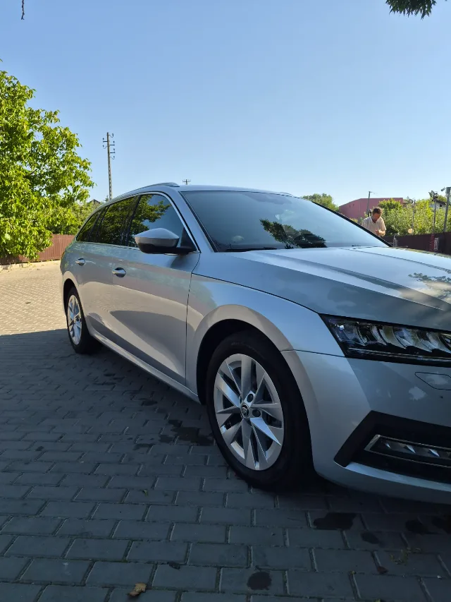 Skoda octavia 4 2.0/150 c.p. – fotografia 2 din 8