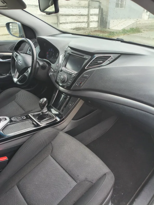 Hyundai i40 diesel – fotografia 7 din 7