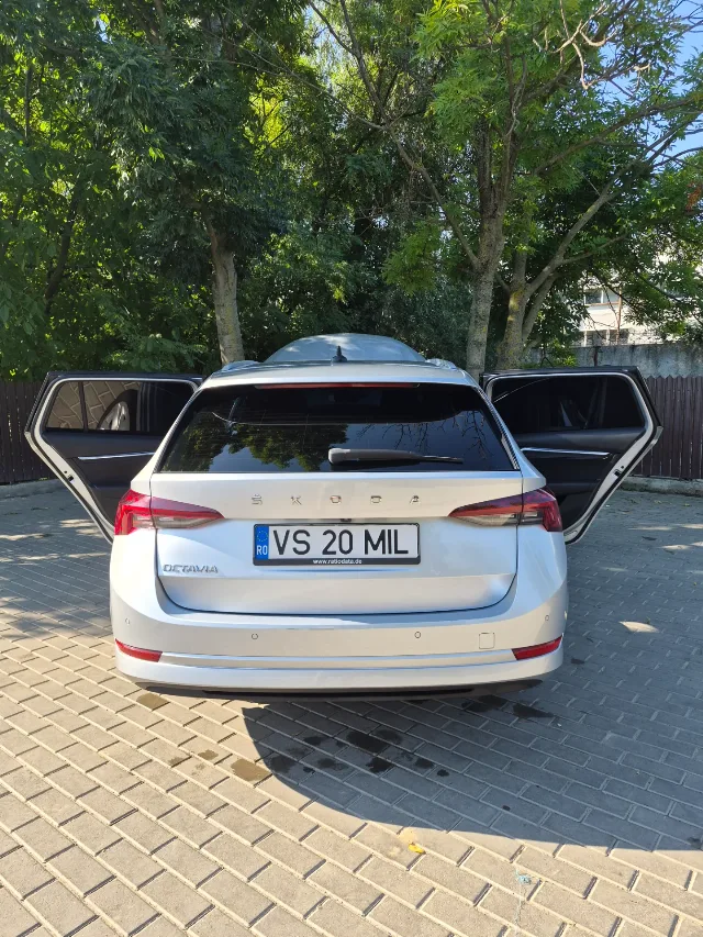Skoda octavia 4 2.0/150 c.p. – fotografia 8 din 8