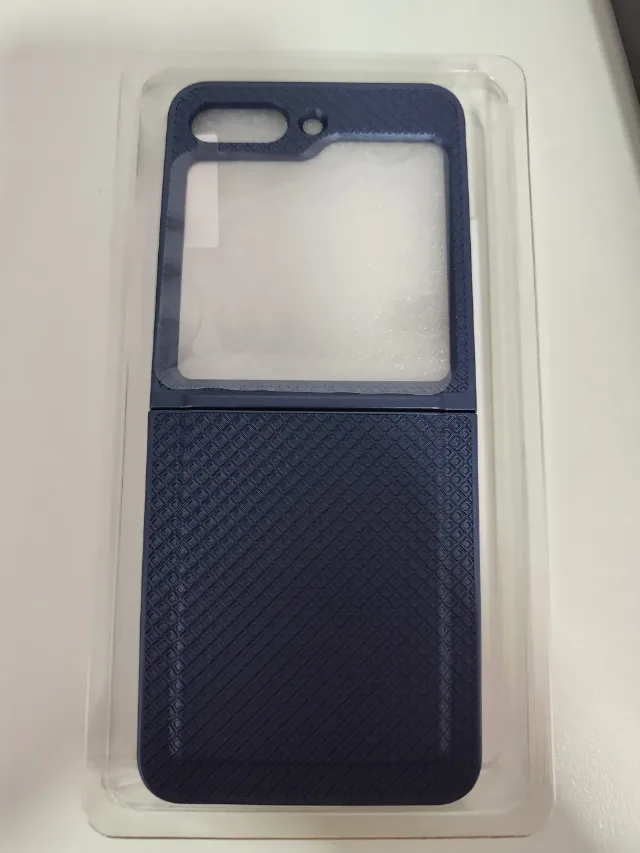 Husa de protecție Samsung Galaxy Z Flip 5 – fotografia 2 din 2