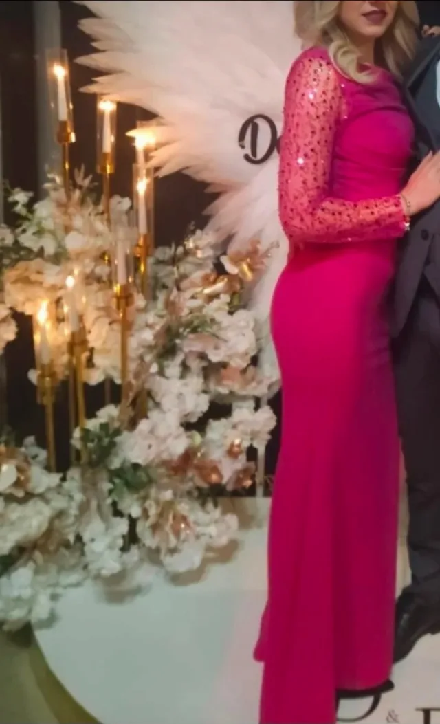 Rochie de seară elegantă – fotografia 2 din 4