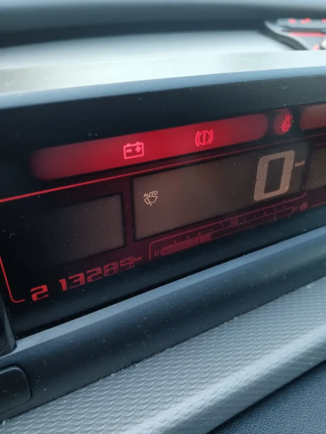 Citroen c4 cactus – fotografia 4 din 5