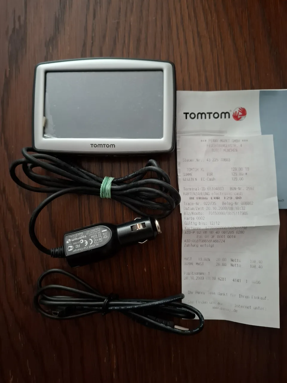Sistem navigatie Tomtom, nou. Cumparat din Germania cu chitsnts. – Roman, Neamț