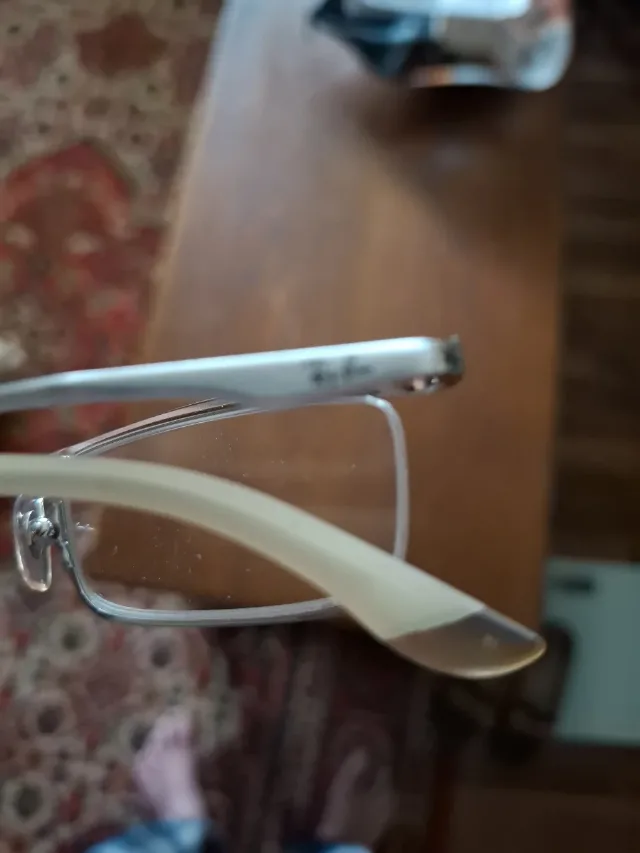 Rame ochelari de vedere, Ray Ban, noi.Lentile trsnsparente. – fotografia 3 din 4