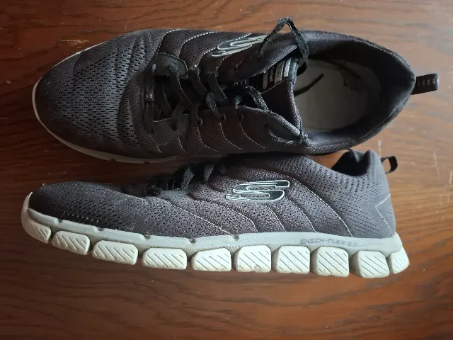 Adidas skechers , mar.47, stare foarte buna, ptr. alergare sau ssla. – fotografia 4 din 4