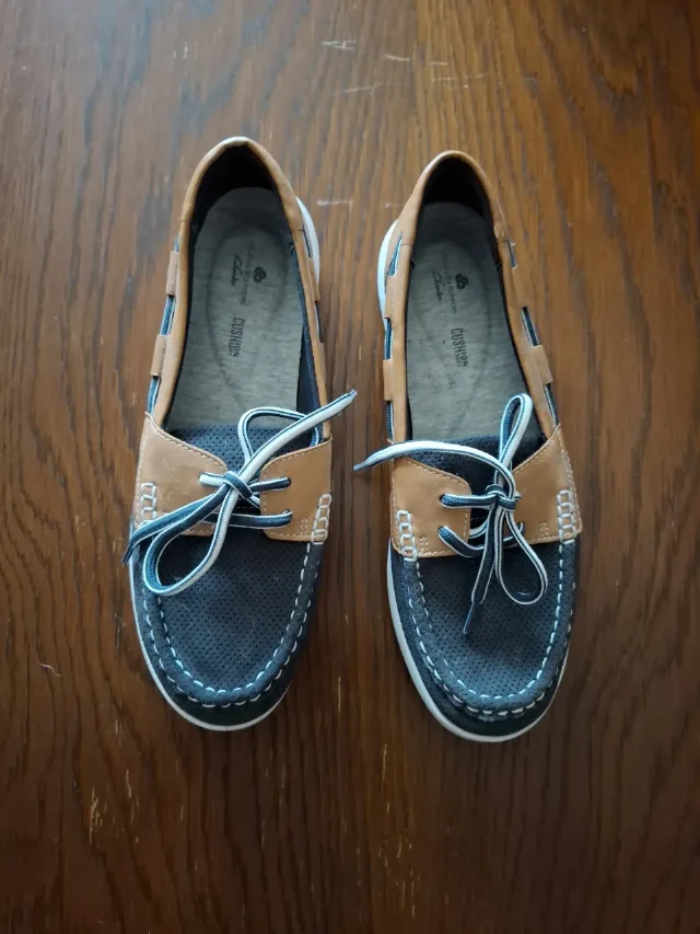 Pantofi de dama Clarks , noi, mar.39. – fotografia 1 din 3