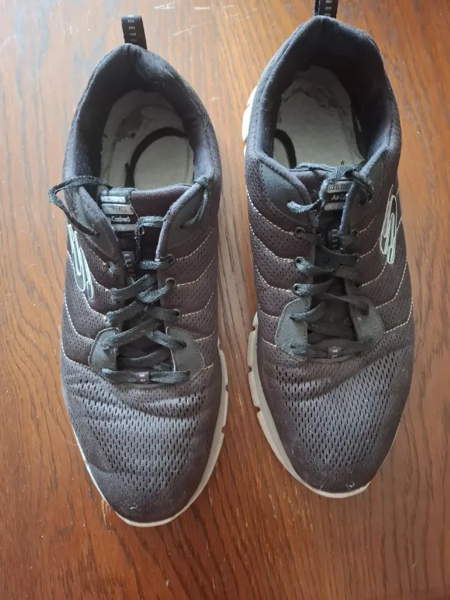 Adidas skechers , mar.47, stare foarte buna, ptr. alergare sau ssla. – Roman, Neamț
