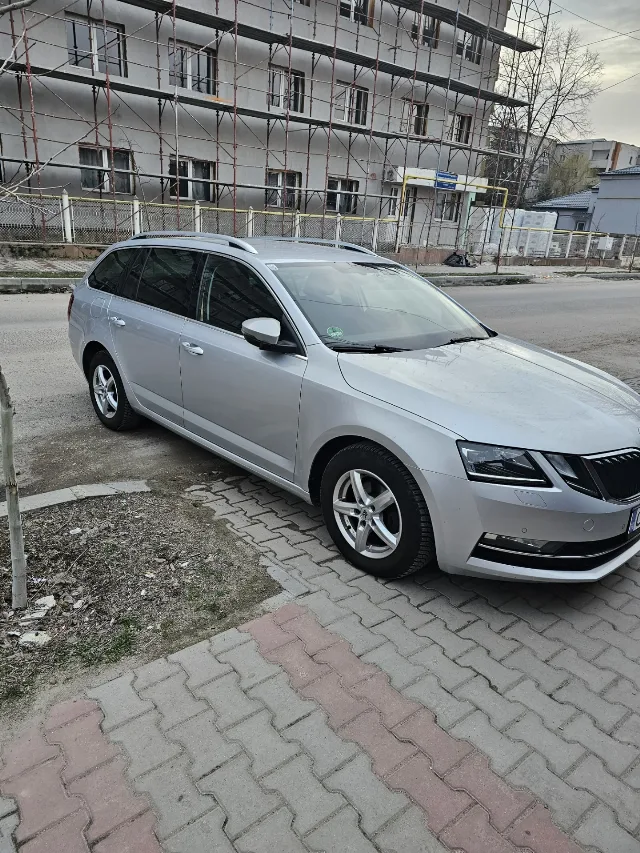 SKODA OCTAVIA 3, 1.6 Tdi, cp 115, 85 kw, an 2019 break. EURO 6 – fotografia 3 din 8