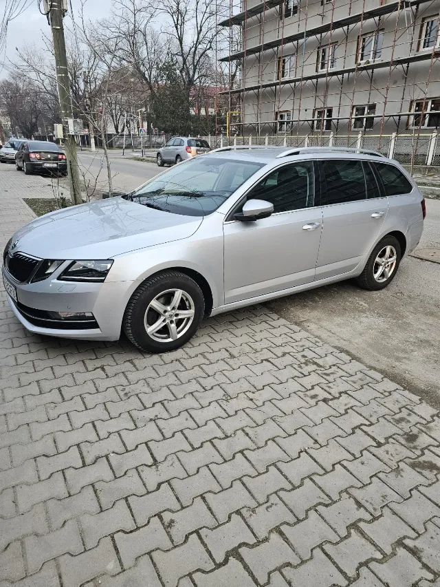SKODA OCTAVIA 3, 1.6 Tdi, cp 115, 85 kw, an 2019 break. EURO 6 – fotografia 4 din 8
