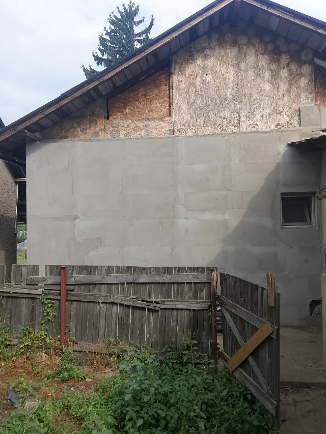 Vând casă în Ialomita – fotografia 5 din 8