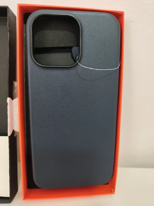 Huse Premium iPhone de la 13 la 17 – elago & Miracase | Noi & Originale orice husa 50 de lei – fotografia 5 din 8