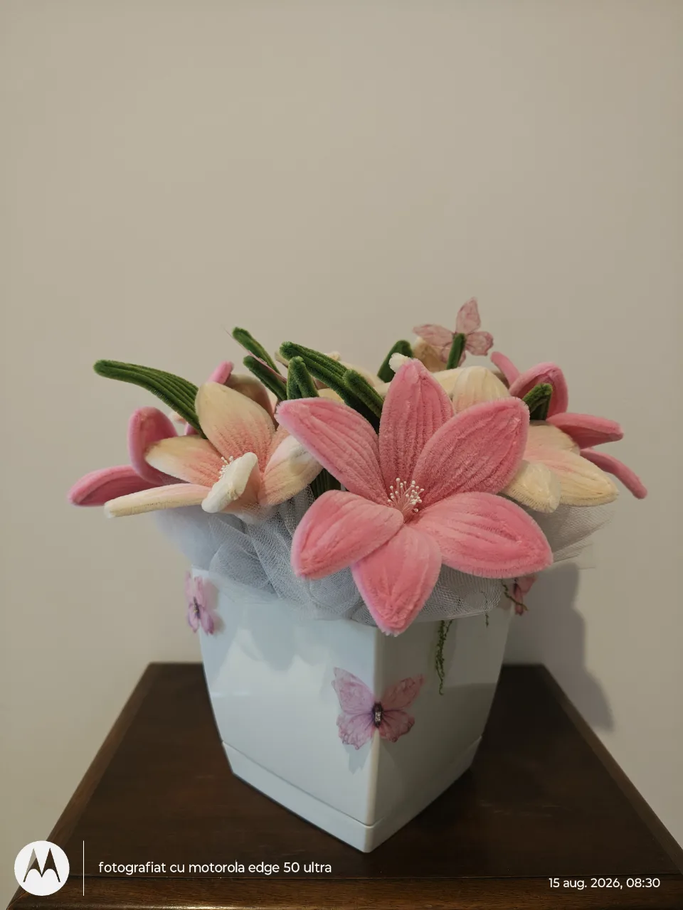 Aranjament floral – fotografia 1 din 3