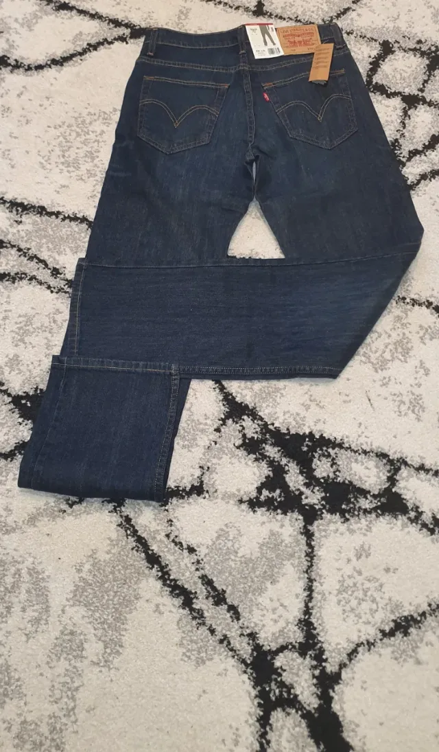 Levi’s Blugi Bărbați – Stare impecabilă – W30 L34 – fotografia 2 din 8