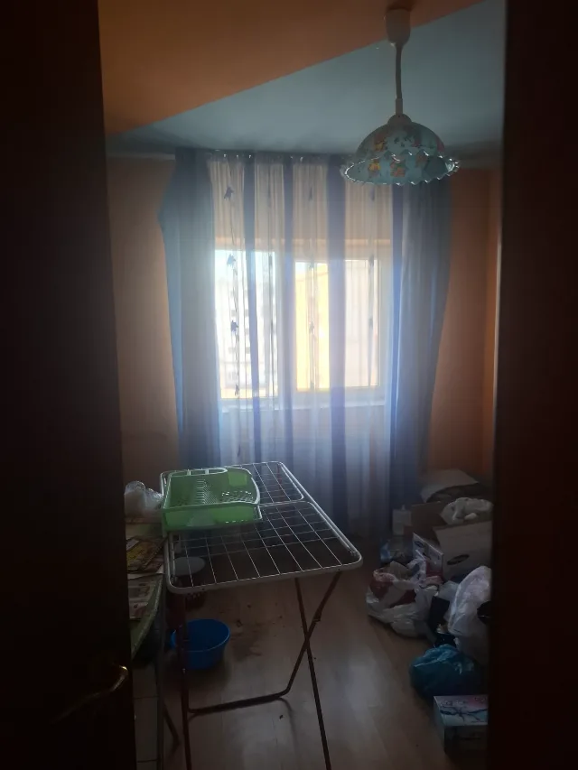 De vînzare apartament 3 camere – fotografia 5 din 8