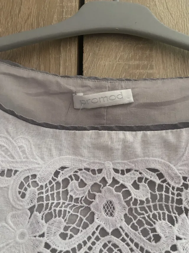 Rochie chimono cu broderie – fotografia 2 din 3